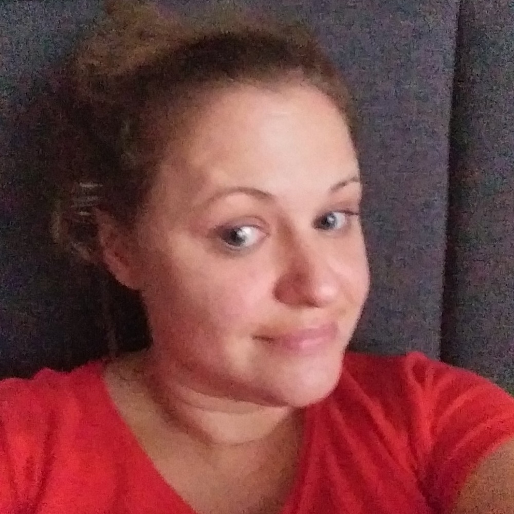 Meet your Posher, Brandi